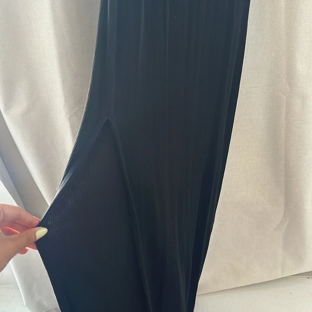 Alice + Olivia Pania Sleeveless Maxi Slit Side Dress - Picture 4 of 4